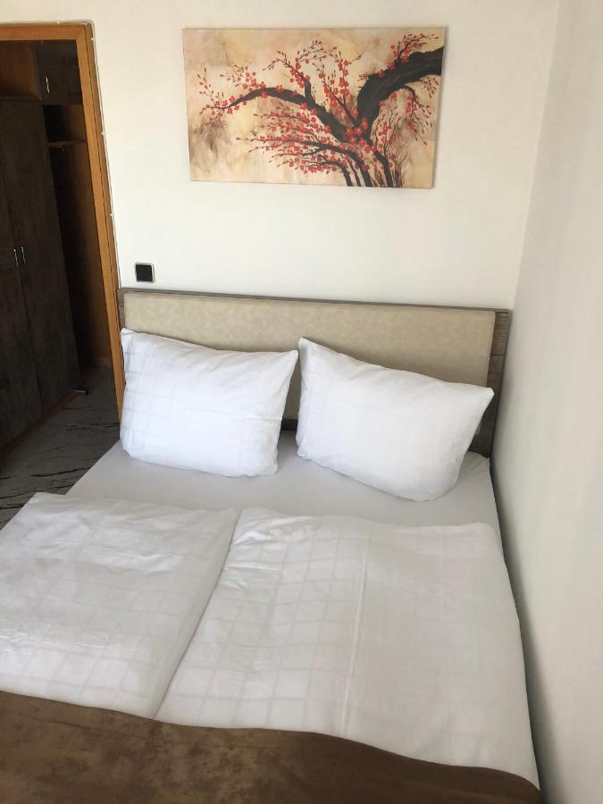 Ec Hotel אלכינגן מראה חיצוני תמונה
