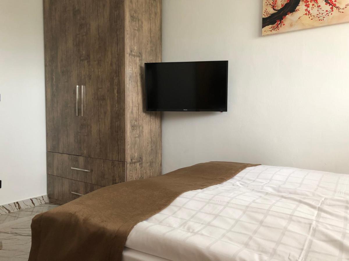 Ec Hotel אלכינגן מראה חיצוני תמונה