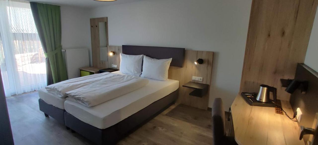 Ec Hotel אלכינגן מראה חיצוני תמונה